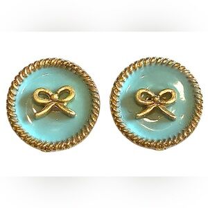 Geranium BOW Powder blue earrings